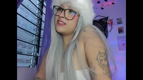 Snapshot of pinky_promiseex chatting on May 22, 2026, 11:10 pm pinky_promiseex online show from May 22, 2026, 11:10 pm