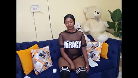 Snapshot of pinkysmiles chatting on December 12, 2024, 1:06 pm Pinky online show from December 12, 2024, 1:06 pm