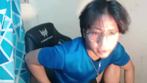 Snapshot of pinoy_fuckboyxxx chatting on May 1, 2026, 7:35 am pinoy_fuckboyxxx online show from May 1, 2026, 7:35 am
