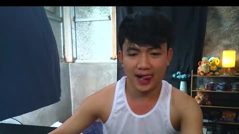Snapshot of pinoy_petitehugecock chatting on January 15, 2026, 7:35 am alex online show from January 15, 2026, 7:35 am