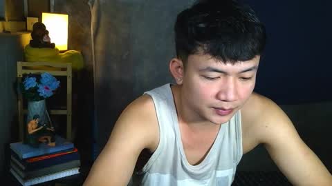 Snapshot of pinoy_petitehugecock chatting on February 25, 2026, 3:21 pm alex online show from February 25, 2026, 3:21 pm