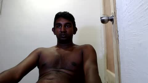 rayvienn online show from July 28, 2026, 10:21 am