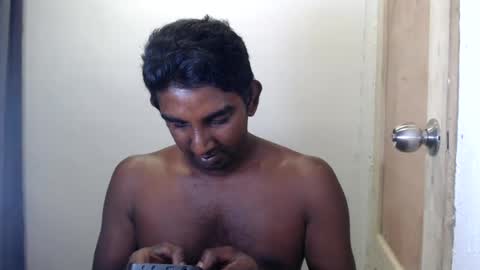 rayvienn online show from July 28, 2026, 2:24 pm