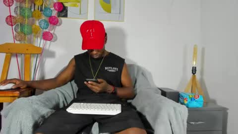 P I P E - M O NS T E R C O C K online show from May 12, 2026, 7:22 pm
