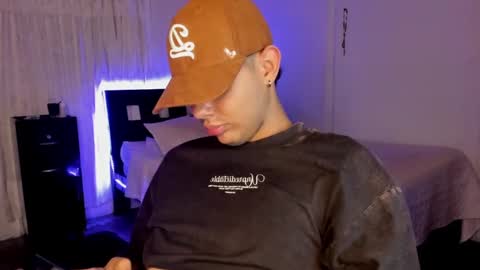 Snapshot of piperodriguez_ chatting on January 18, 2025, 12:57 am Pipe Rodriguez online show from January 18, 2025, 12:57 am