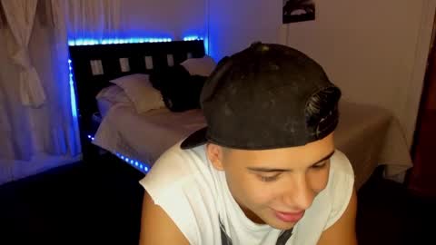 Snapshot of piperodriguez_ chatting on January 28, 2025, 5:11 am Pipe Rodriguez online show from January 28, 2025, 5:11 am