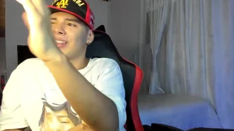 Snapshot of piperodriguez_ chatting on February 26, 2025, 5:42 am Pipe Rodriguez online show from February 26, 2025, 5:42 am