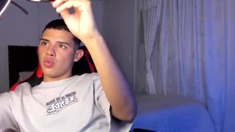 Snapshot of piperodriguez_ chatting on March 2, 2025, 1:04 am Pipe Rodriguez online show from March 2, 2025, 1:04 am