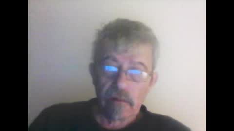 pipi2704 online show from February 4, 2025, 3:33 am
