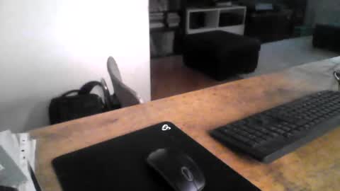 pipi2704 online show from July 19, 2026, 4:16 am