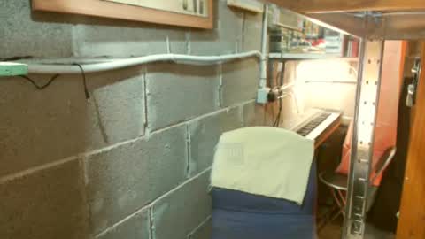 Snapshot of pippetta1 chatting on March 4, 2025, 9:18 am pippetta1 online show from March 4, 2025, 9:18 am