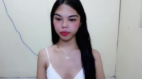 Snapshot of pitchy_pitch chatting on April 3, 2026, 8:18 pm The Girl Named Eyve online show from April 3, 2026, 8:18 pm
