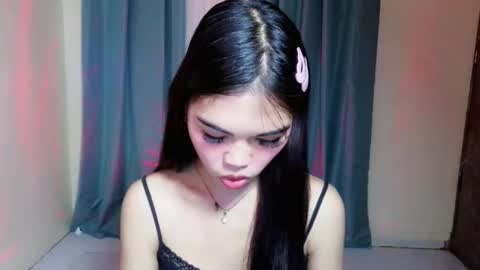Snapshot of pitchy_pitch chatting on May 9, 2026, 5:51 pm The Girl Named Eyve online show from May 9, 2026, 5:51 pm