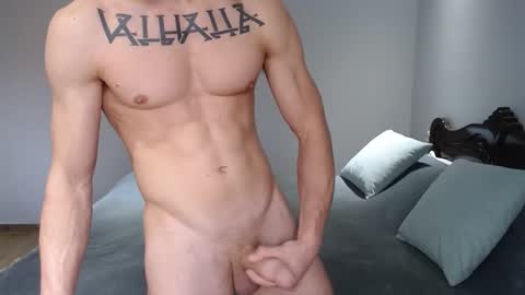 Snapshot of piter_penis chatting on December 5, 2024, 10:55 am Piter Penis online show from December 5, 2024, 10:55 am