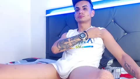 Snapshot of pitersonnt chatting on September 19, 2025, 5:53 am pitersonnt online show from September 19, 2025, 5:53 am