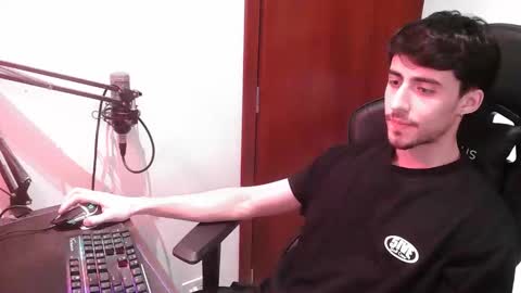 pixelsin online show from April 20, 2026, 3:53 am