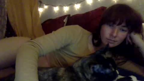 pixie_bella online show from January 5, 2026, 5:27 pm
