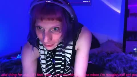 pixie_praxis online show from December 23, 2024, 8:55 am