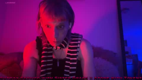 pixie_praxis online show from January 13, 2025, 7:11 am