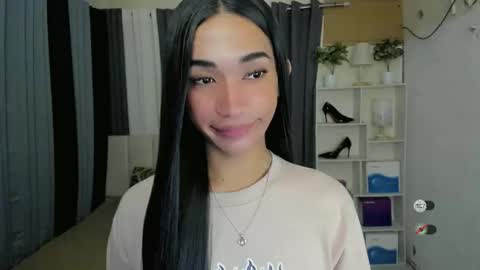 pixiedoll_ online show from February 20, 2026, 7:32 am