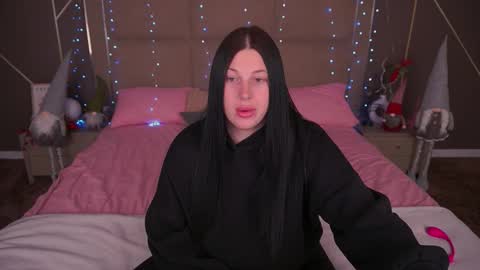 pixiehott online show from January 9, 2026, 9:05 pm