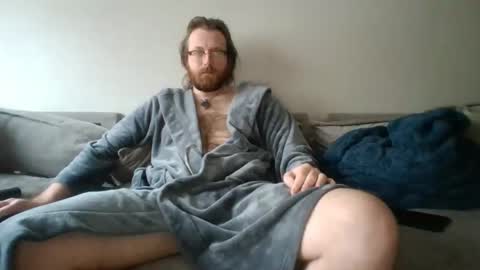 pj42169 online show from December 4, 2025, 4:59 pm