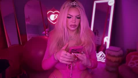 Dumb bimbo fuck doll online show from September 27, 2025, 12:15 am