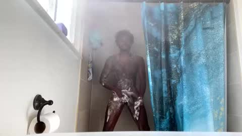 Snapshot of playboi172107 chatting on October 12, 2025, 5:56 pm playboi172107 online show from October 12, 2025, 5:56 pm