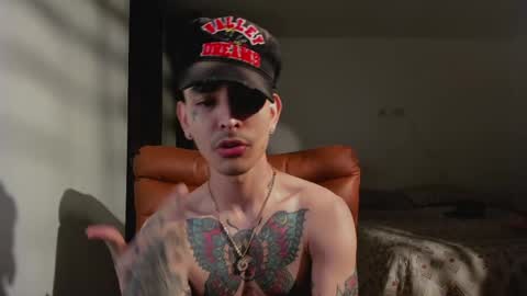 Carti online show from April 10, 2026, 7:02 am