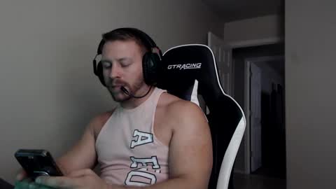 Player online show from October 1, 2025, 12:33 pm