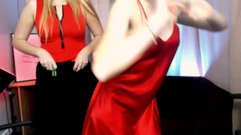 Sophie online show from January 31, 2025, 1:56 pm