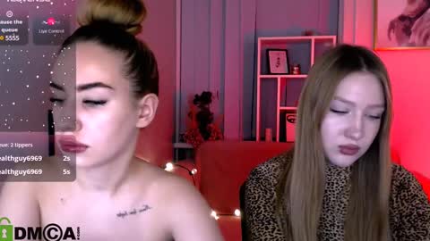 Sophie online show from February 10, 2025, 8:42 pm