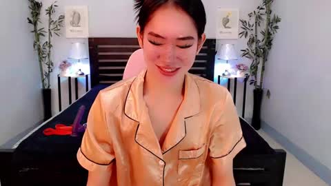 kate online show from February 27, 2025, 2:32 am