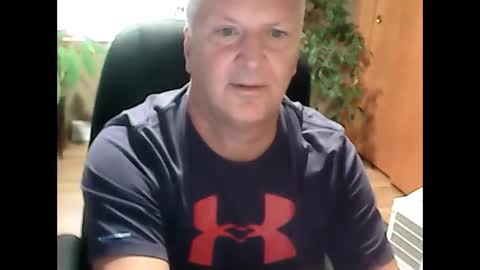 Snapshot of playfulguy4fun chatting on October 8, 2025, 8:50 pm playfulguy4fun online show from October 8, 2025, 8:50 pm