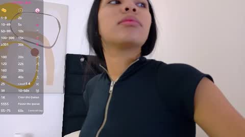 Snapshot of playfuljust_18 chatting on June 10, 2026, 12:37 pm SAMARA online show from June 10, 2026, 12:37 pm