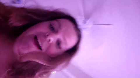 playfullilmissy online show from September 26, 2025, 7:07 pm