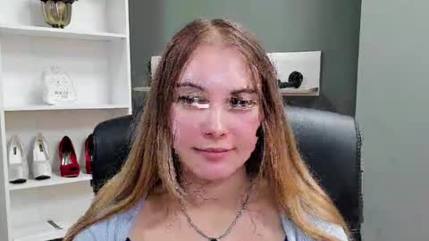 Valeria online show from October 26, 2025, 8:04 pm