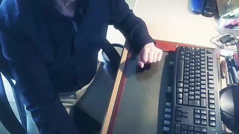 littlenounours online show from February 28, 2026, 10:49 am