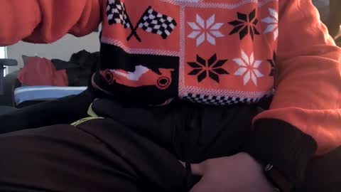 Hello ask me  . Im glad  to see you here in my room. Welcome PVT is open online show from January 4, 2025, 11:54 am