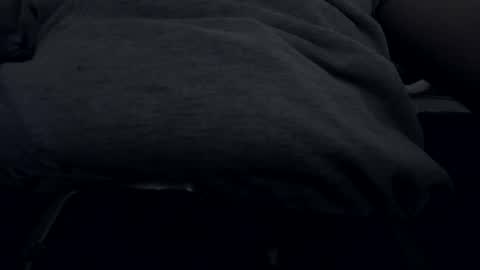 Hello ask me  . Im glad  to see you here in my room. Welcome PVT is open online show from September 16, 2025, 3:46 pm