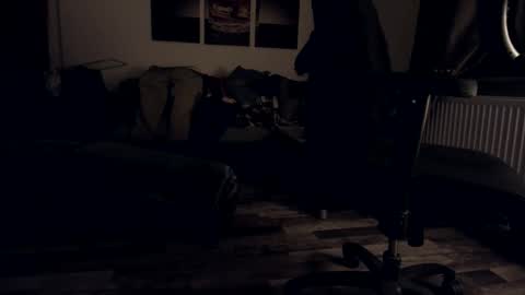 Hello ask me  . Im glad  to see you here in my room. Welcome PVT is open online show from November 3, 2025, 8:21 pm