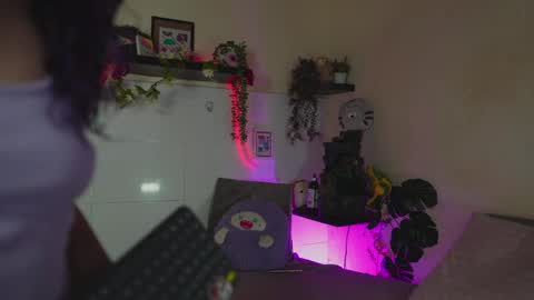 Snapshot of pleasure_room_x chatting on May 1, 2026, 1:21 am Jessi Alex online show from May 1, 2026, 1:21 am