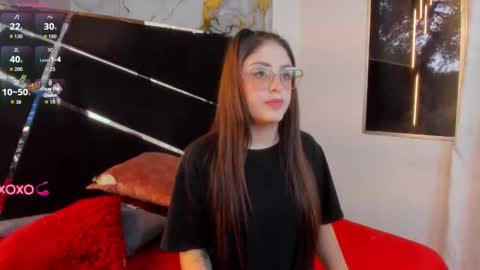 Snapshot of pleasure_vibes023 chatting on September 22, 2025, 10:34 pm JUAN AND JULI online show from September 22, 2025, 10:34 pm