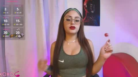 Snapshot of pleasure_vibes023 chatting on October 7, 2025, 9:45 pm JUAN AND JULI online show from October 7, 2025, 9:45 pm