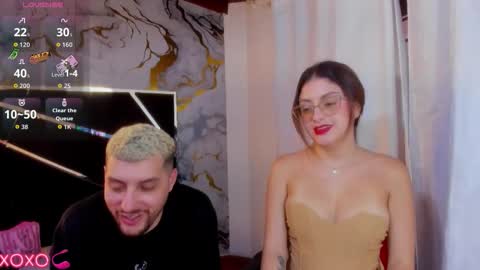 Snapshot of pleasure_vibes023 chatting on October 16, 2025, 10:11 pm JUAN AND JULI online show from October 16, 2025, 10:11 pm