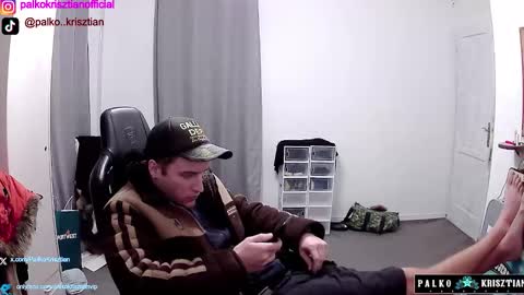 plkrisztian online show from January 18, 2026, 8:12 pm