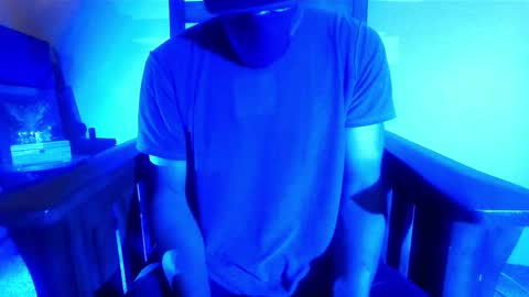 StraightPlush online show from April 25, 2026, 6:05 pm