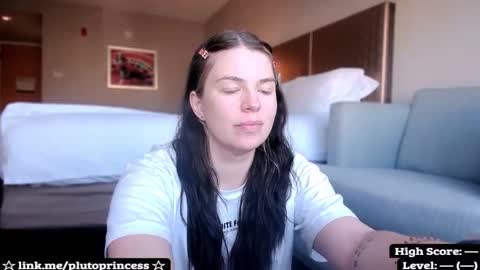 Pluto Princess online show from March 28, 2026, 9:36 pm