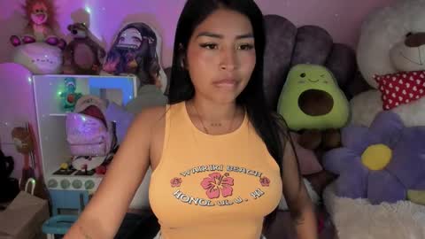 Snapshot of pocahontas_cute chatting on January 12, 2026, 9:31 pm Nicole online show from January 12, 2026, 9:31 pm