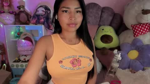 Snapshot of pocahontas_cute chatting on January 13, 2026, 9:36 am Nicole online show from January 13, 2026, 9:36 am